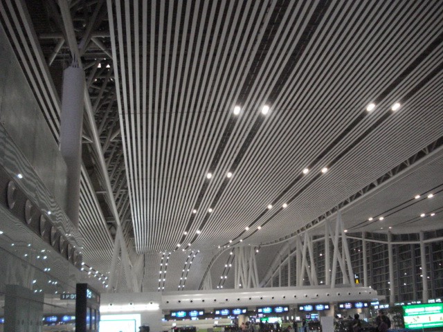 德州弧形铝方通